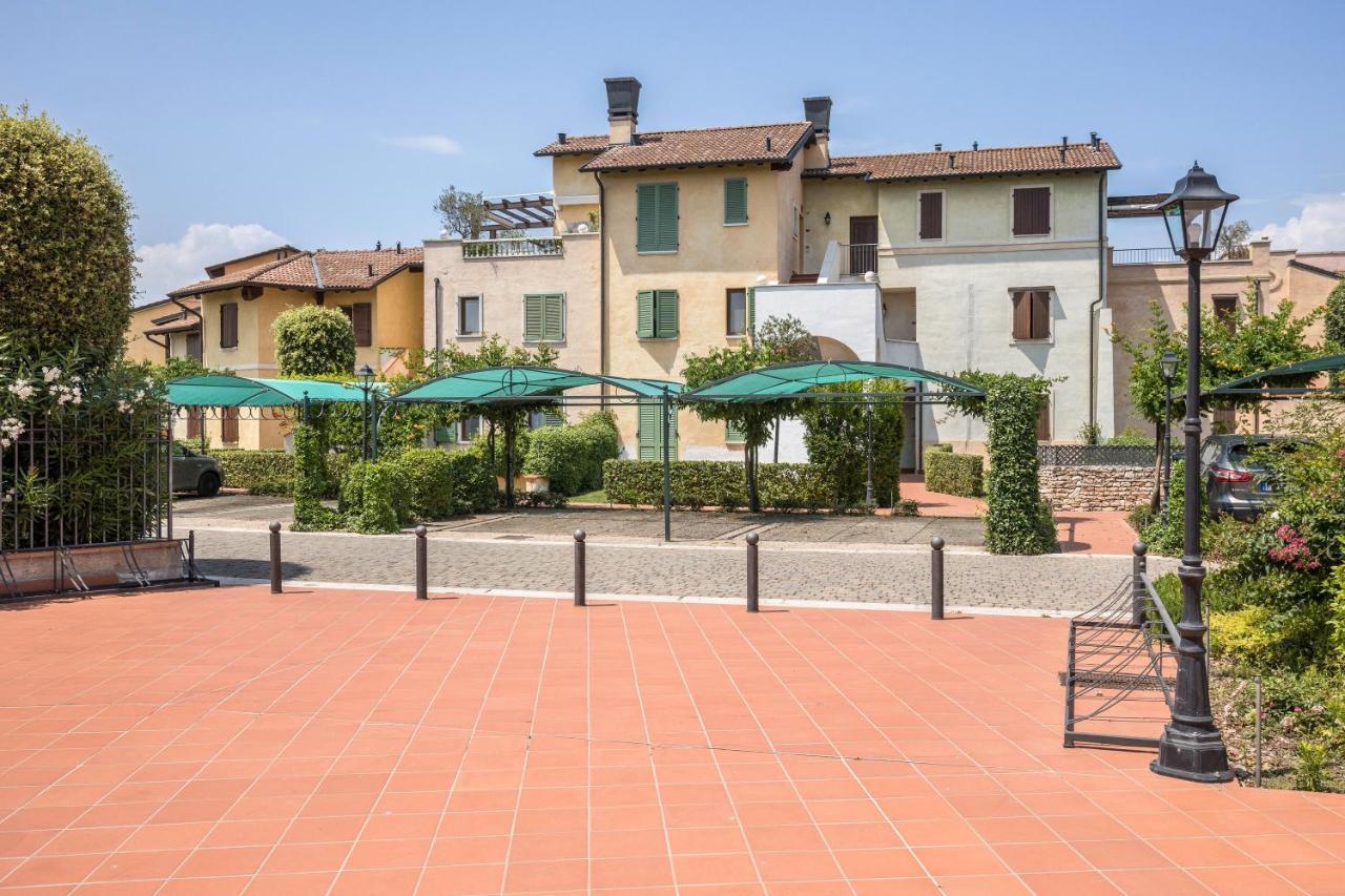 Apartamento Maloma Peschiera del Garda Exterior foto